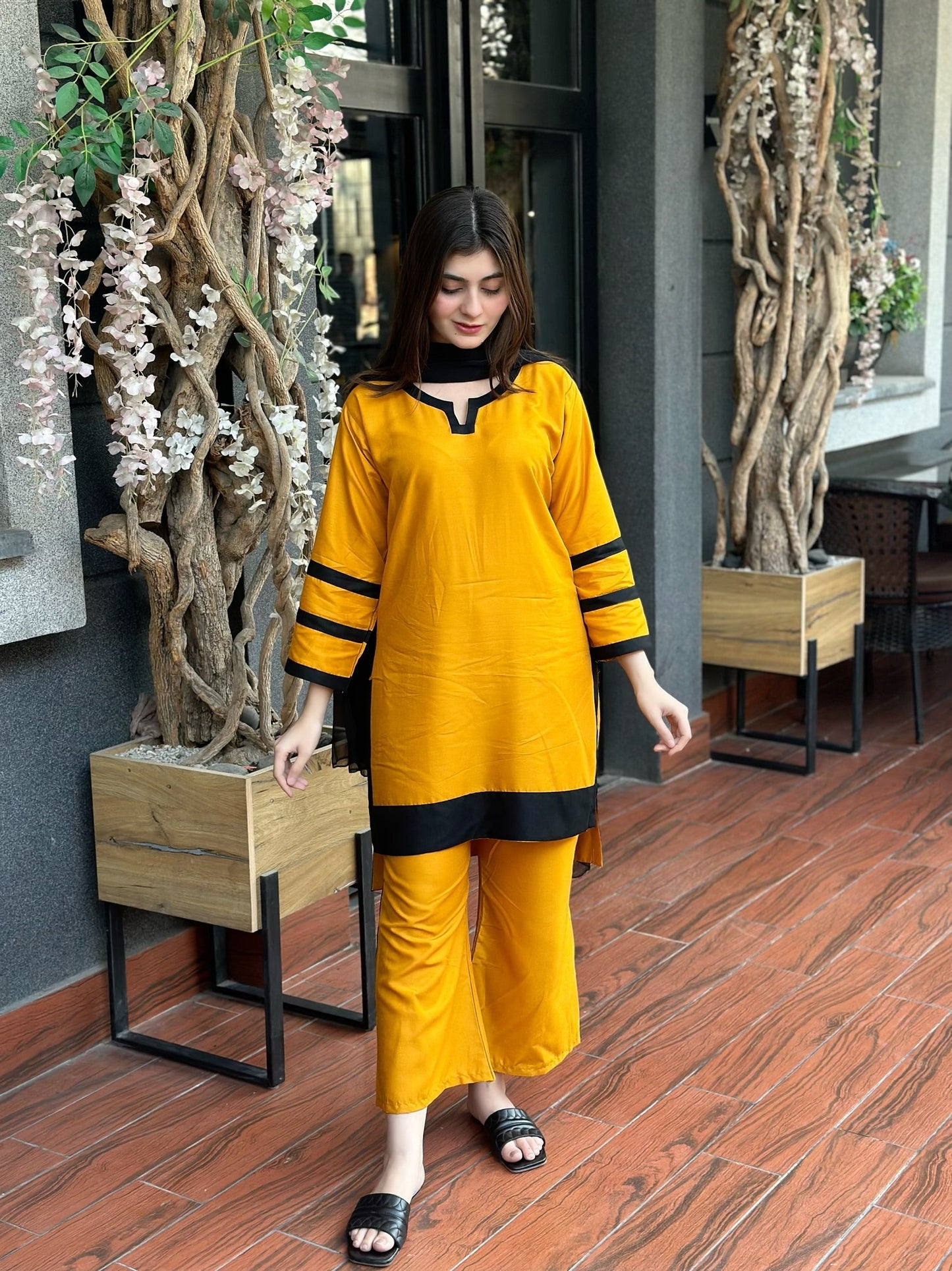 MARIGOLD ( STICHED 3pcs )